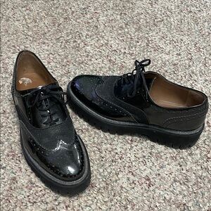 Pertini lug sole leather oxford/Brogue Shoes - like new